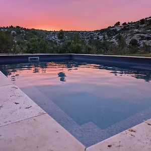 Affittacamere Aquarius In Cassis, D'hotes, Cassis
