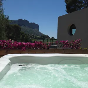Alloggio in famiglia By Privée Dans Maison Familiale, Cassis